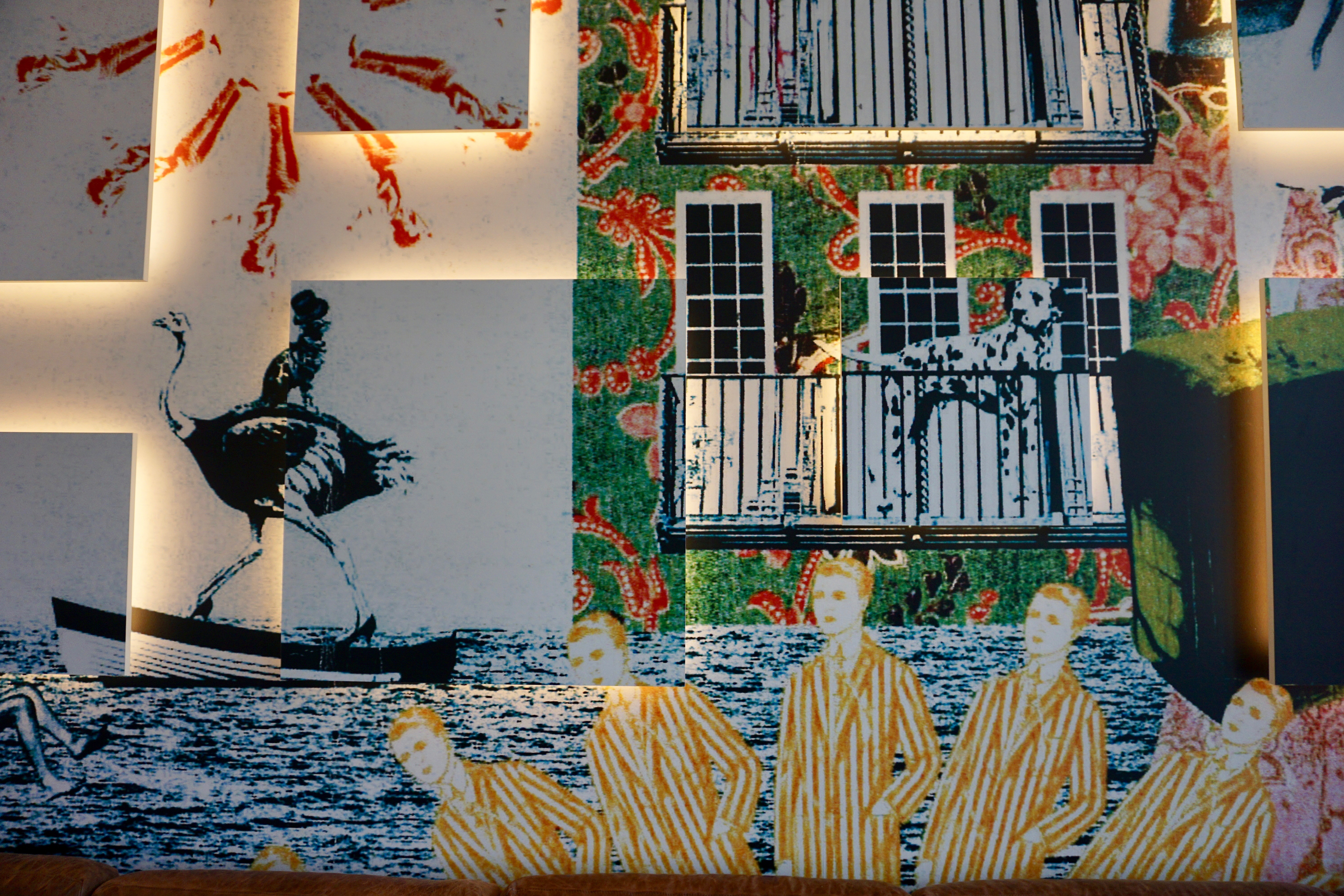 wall print in lounge of motel l hammarby sjöstad