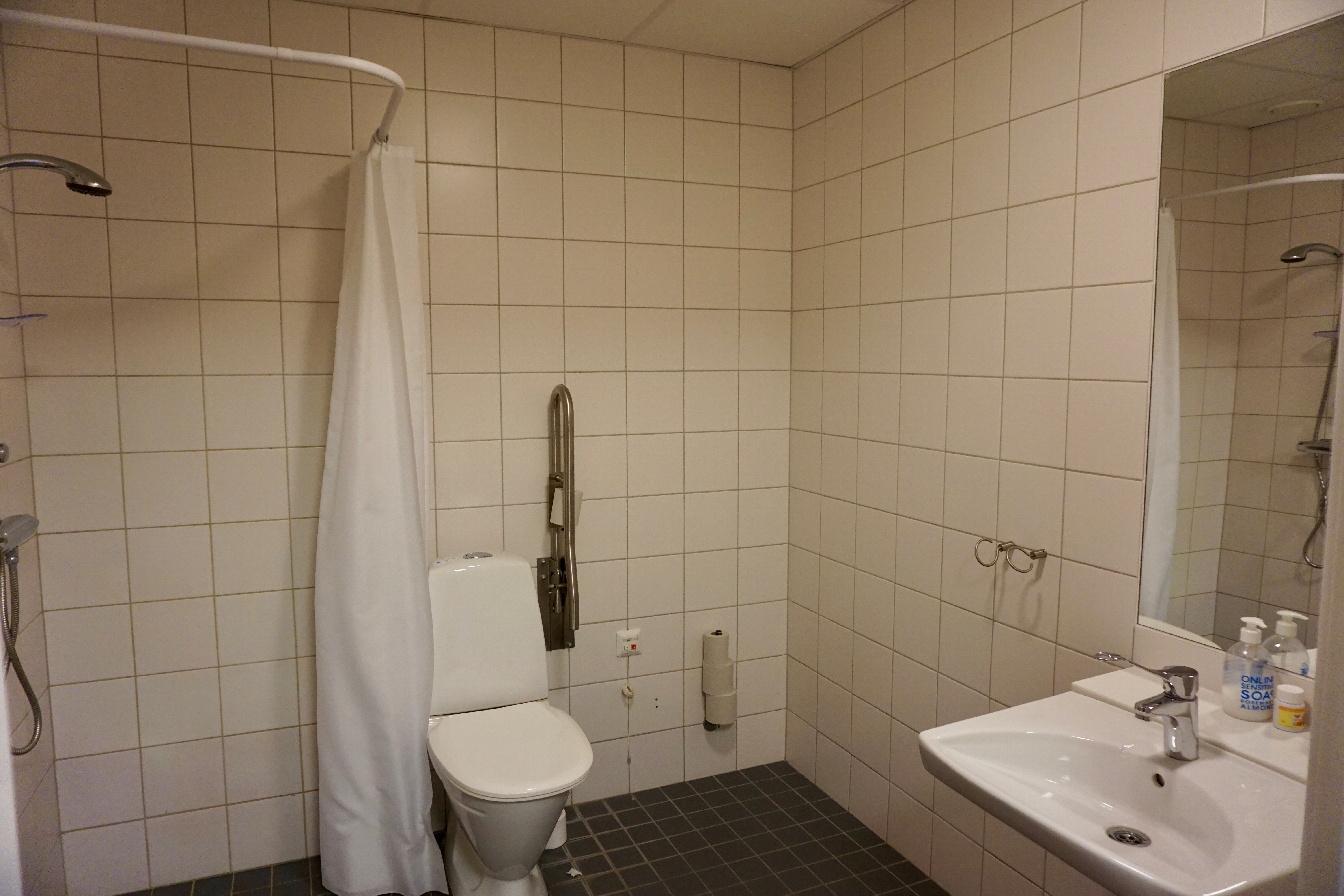 dormitory private bathroom in hostel generator stockholm