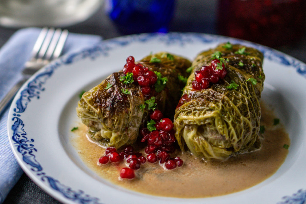 kåldolmar -- swedish cabbage rolls