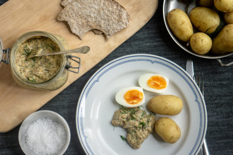 Irresistible pickled herring in mustard sauce – Swedish Spoon